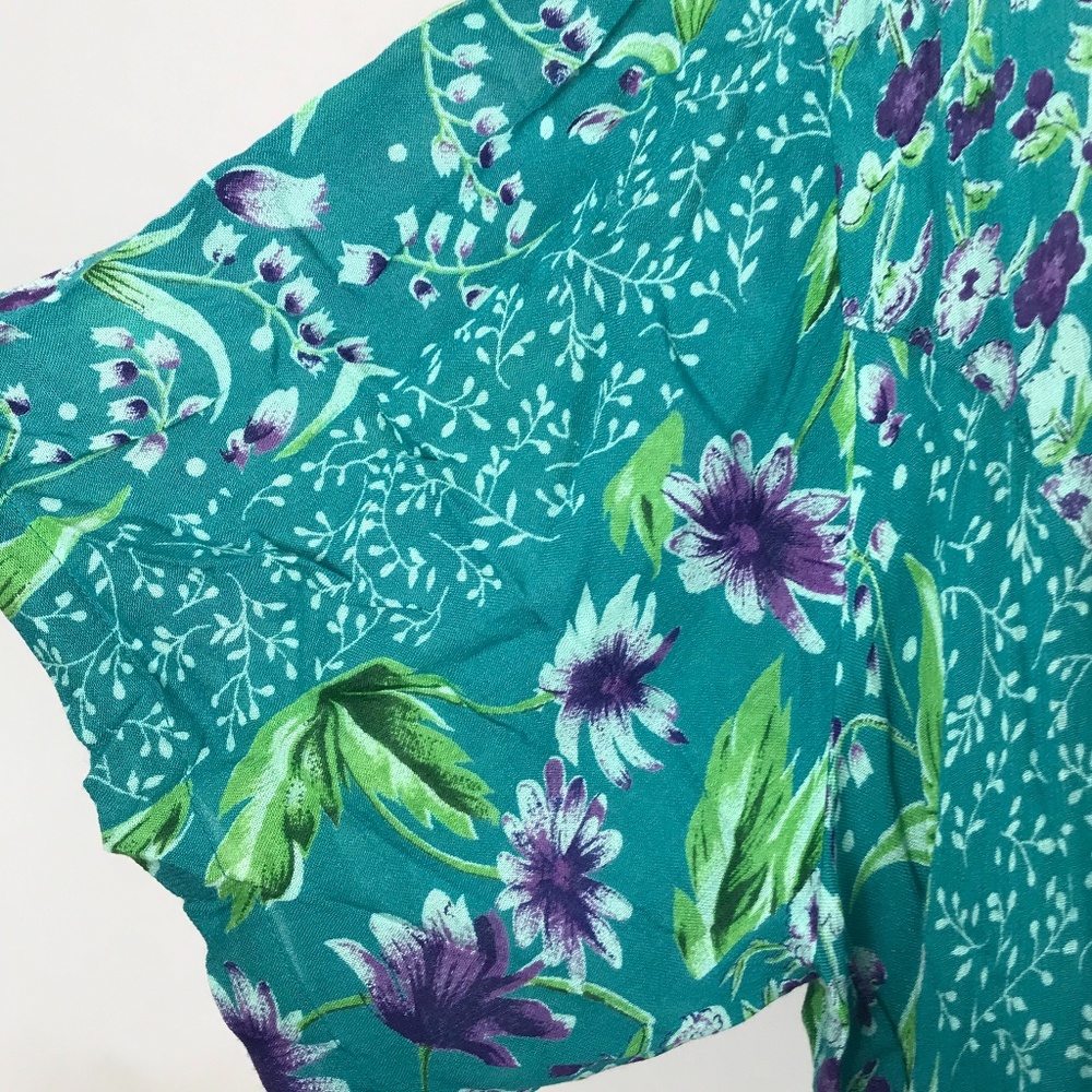 M.i.B Collection - Picture 3 of 5